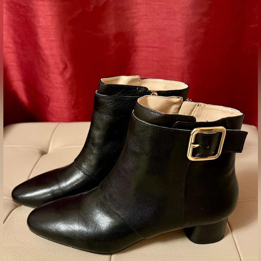 NINE WEST Women Booties Black Leather Size 8M Brand New